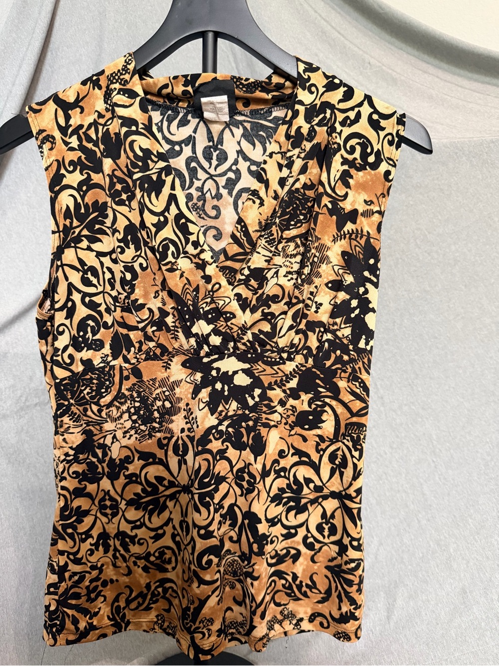 Sleeveless V-Neck Black and Tan Patterned Women’s Top